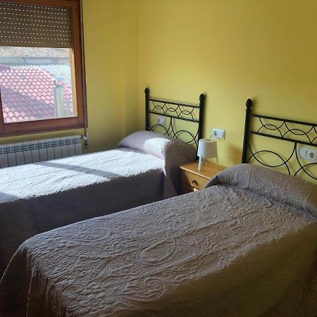 Bar Hostal Torralba De Los Sisones Ngoại thất bức ảnh